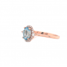 Aquamarine Oval 0.80 Carat Ring In 14K Rose Gold With Accent Diamonds