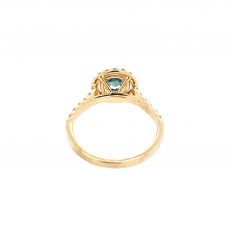 Alexandrite Round 0.57 Carat Ring in 14K Yellow Gold With Diamond Accents