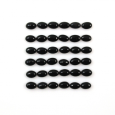Black Onyx Cab Oval 6X4x2mm Approximately 15 Carat