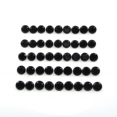 Black Spinel Round 1.5mm Approximately 0.80 Carat