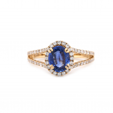 Blue Sapphire Oval 1.15 Carat Ring With Accent Diamonds in 14K Yellow Gold