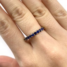 Blue Sapphire Round 0.66 Carat Ring in 14K Yellow Gold (RG4897)
