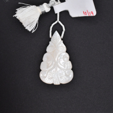 Carved Mother Of Pearl Drops Almond Shape 33x21mm Drilled Beads Single Pendant Piece