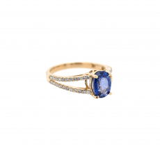Ceylon Blue Sapphire Oval 1.74 Carat Ring with Accent Diamonds in 14K Yellow Gold