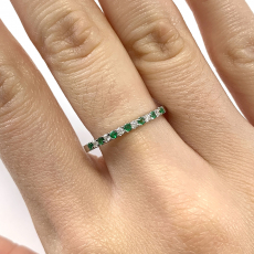 Emerald Round 0.07 Carat Ring Band in 14K White Gold with Accent Diamonds (RG4897)