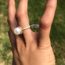 Freshwater Pearl 5.20 Carat With Accented Diamond Halo Engagement Ring in 14K Yellow Gold