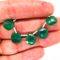 Green Onyx Drops Cushion Shape 11x11mm Drilled Beads 5 Pieces Line