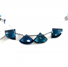 Hydro London Blue Drops Fan Shape 10x12mm Drilled Bead 4 Pieces Line