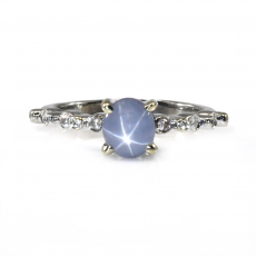 Natural Star Sapphire Oval 1.50 Carat Ring In 14K White Gold With Accent Diamond