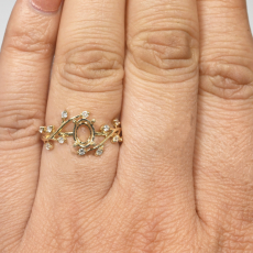 Oval 7x5mm Vine Design Ring Semi Mount in 14K Yellow Gold with Diamond Accents