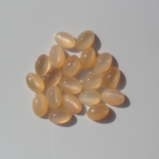 Peach Moonstone Cab Oval 6X4mm Approximately 8 Carat
