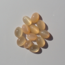Peach Moonstone Cab Oval 7X5mm Approximately 10 Carat