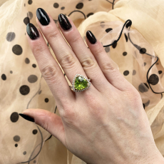 Peridot Trillion 4.26 Carat Ring with Accent Diamonds in 14K Rose Gold