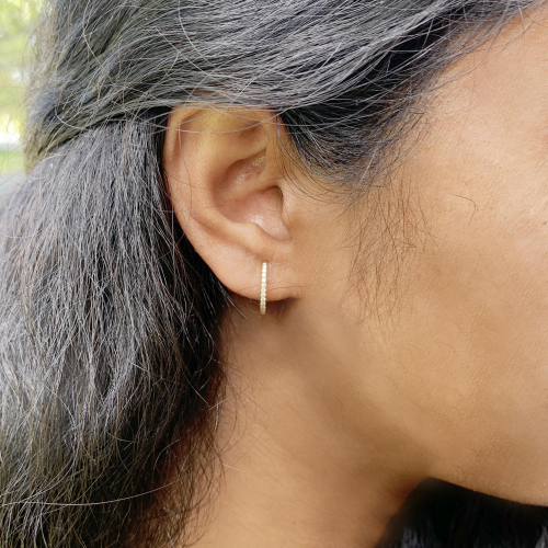 0.14 Carat Diamond Huggie Earring In 14k Yellow Gold (er0826)