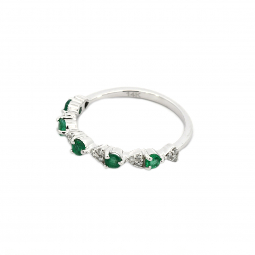 5 Pieces Emerald 0.38 Carat Ring Band In 14k White Gold With Diamond Accent (rg5521)
