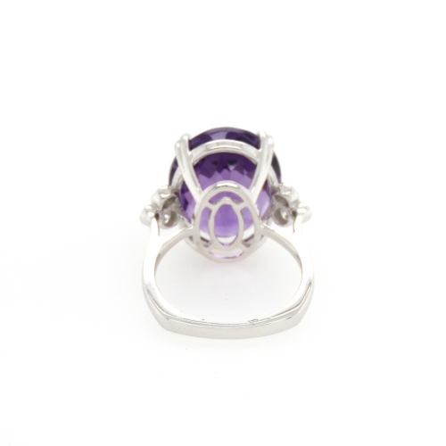 Amethyst Oval 11.07 Carat Ring With Accent Diamonds In 14k White Gold