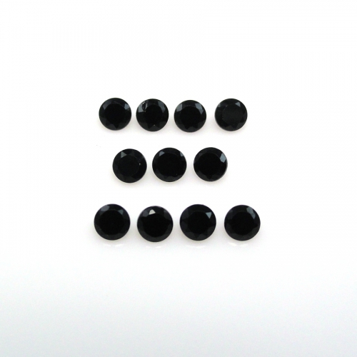 Black Spinel Round 2.5mm Approximately 0.85 Carat