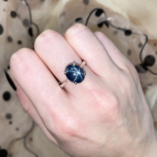 Blue Star Sapphire Cab Oval 4.40 Carat Ring In 14k White Gold