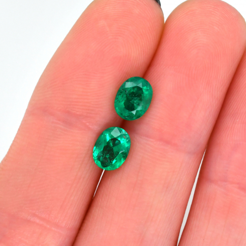 Colombian Emerald Oval 6.7x5.1mm Matching Pair 1.35 Carat*