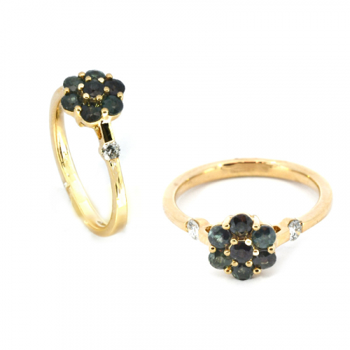 Color Changing Alexandrite 0.69 Carat Floral Ring In 14k Yellow Gold Accented With Diamonds