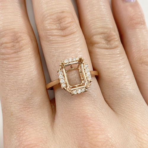 Emerald Cut 9x7mm Ring Semi Mount in 14K Rose Gold With Diamond Accents (RG2230)
