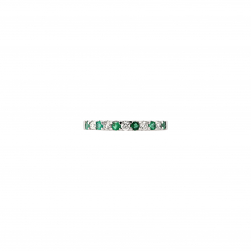 Emerald Round 0.16 Carat Ring Band In 14k White Gold With Accent Diamonds (rg4897)