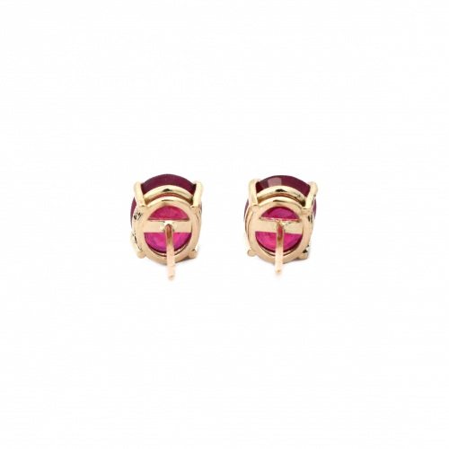 Madagascar Ruby Oval 7.53 Carat Stud Earring In 14k Yellow Gold