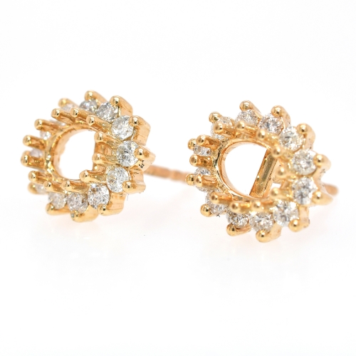 Oval 7x5mm Earring Semi Mount in 14K Yellow Gold With White Diamonds