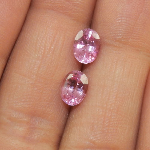 Pink Sapphire Oval Shape 7x5.5mm Approximately 2.29 Carat*