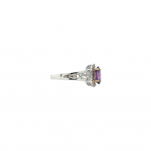 Purple Sapphire Oval 1.58 Carat Ring In 14k Dual Tone (white/yellow) Gold With Accent Diamonds