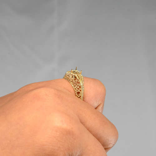 Trillion 5x5mm Filigree Ring Semi Mount In 14k Yellow Gold